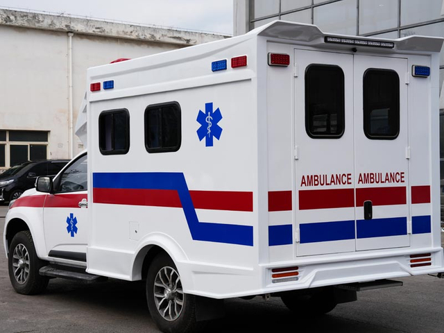 Ambulancia de monitoreo de recogida